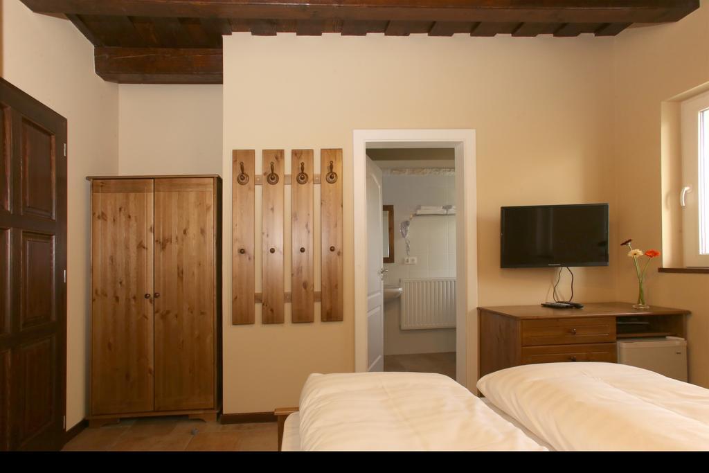 Bük Aurora Panzio B&B 외부 사진