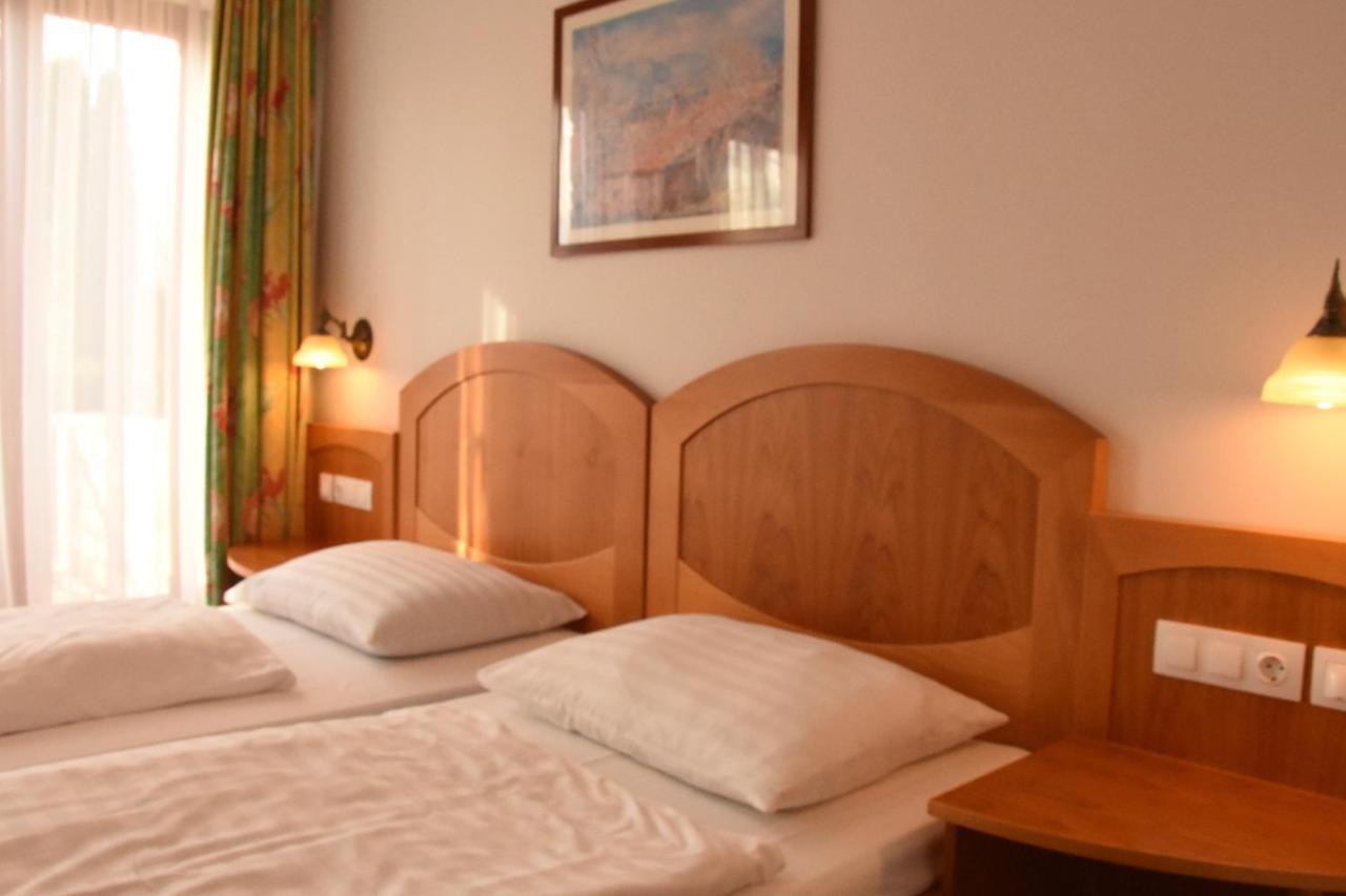 Bük Aurora Panzio B&B 외부 사진